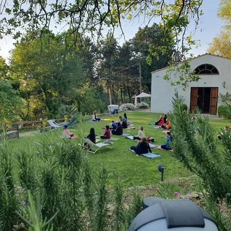 Chiosi Country Club B&B *