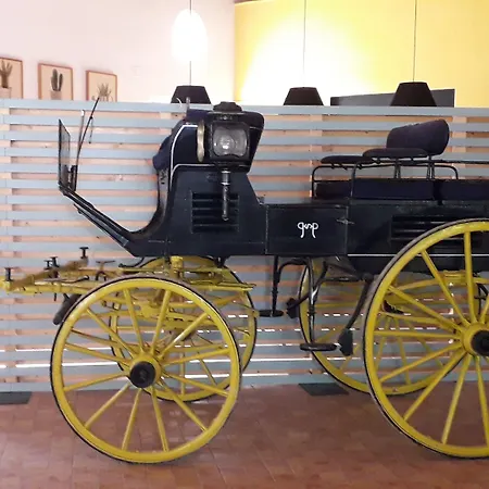 Chiosi Country Club 住宿加早餐酒店 3*