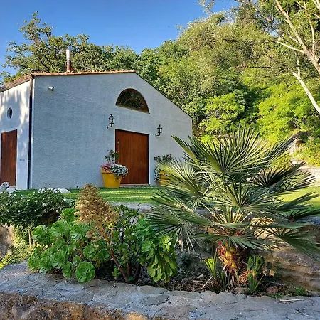 Chiosi Country Club 住宿加早餐酒店 3*